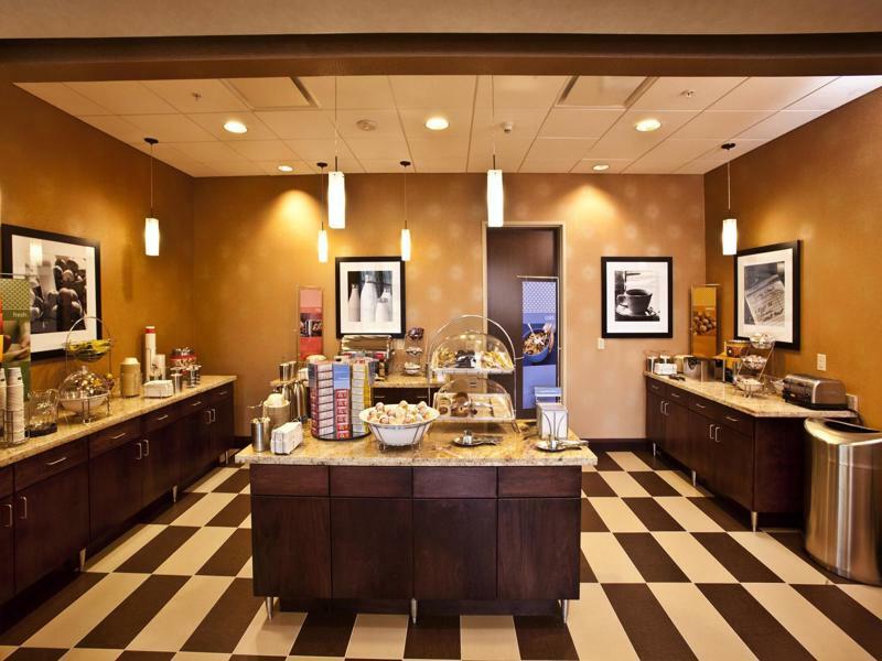 Hampton Inn Marquette-Waterfront Exterior foto